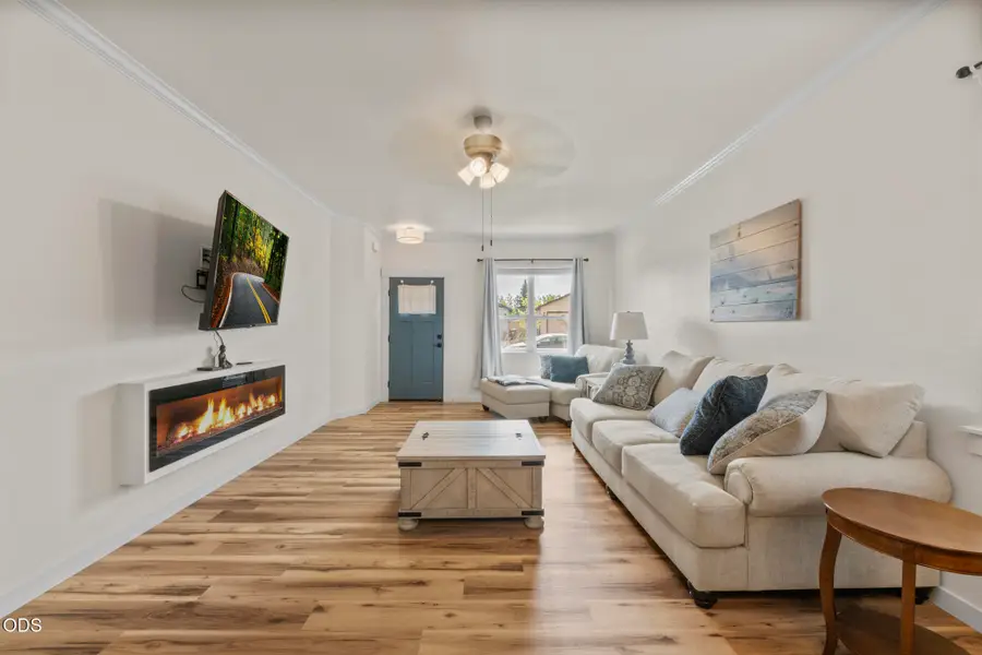 723 Dahl Place, Medford, OR 97501 - #3