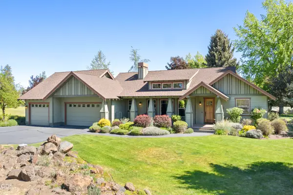 63330 South Road, Bend, OR 97703