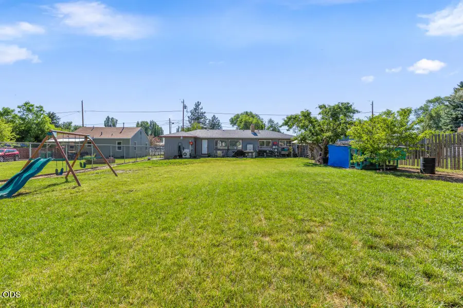 2505 Wiard Street, Klamath Falls, OR 97603 - #3