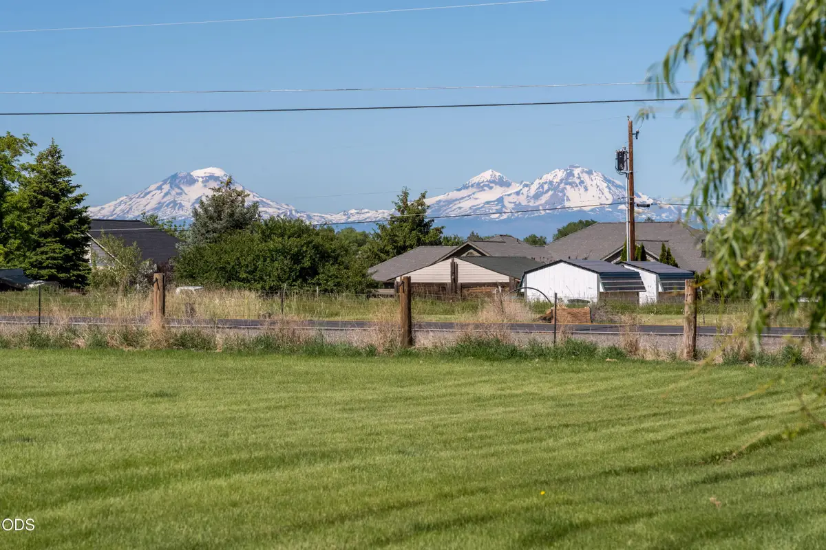 409 G Avenue, Terrebonne, OR 97760 - #1