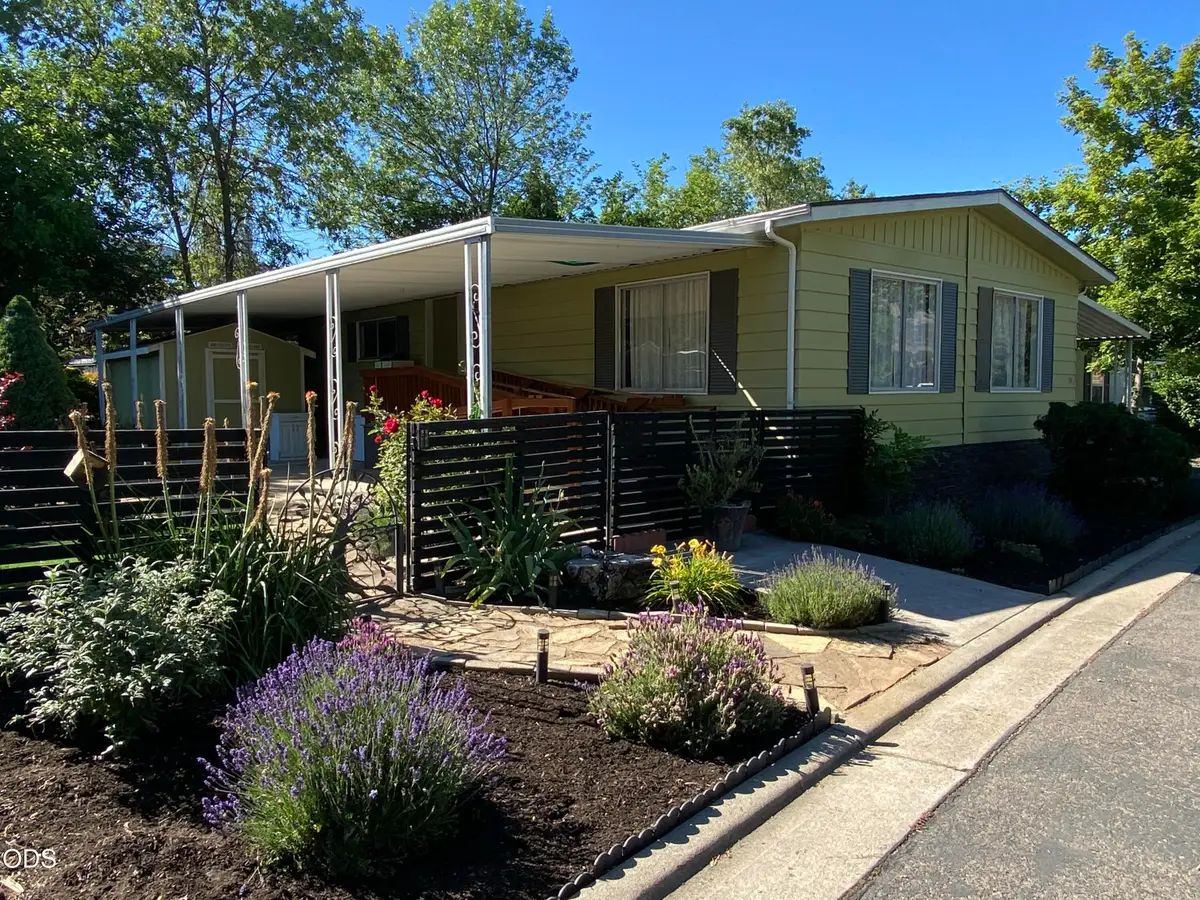 4624 S Pacific Highway #UNIT 34, Phoenix, OR 97535 - #1