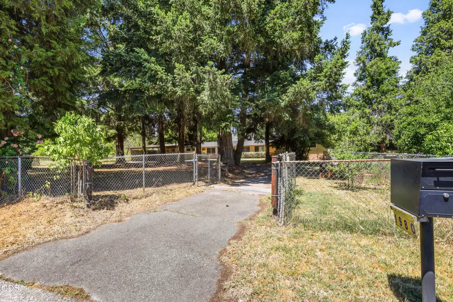 1980 Mccarter Lane, Grants Pass, OR 97527 - #3