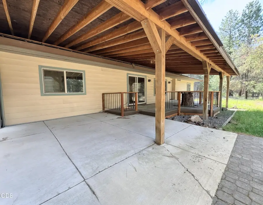 15965 Falcon Lane, La Pine, OR 97739 - #3