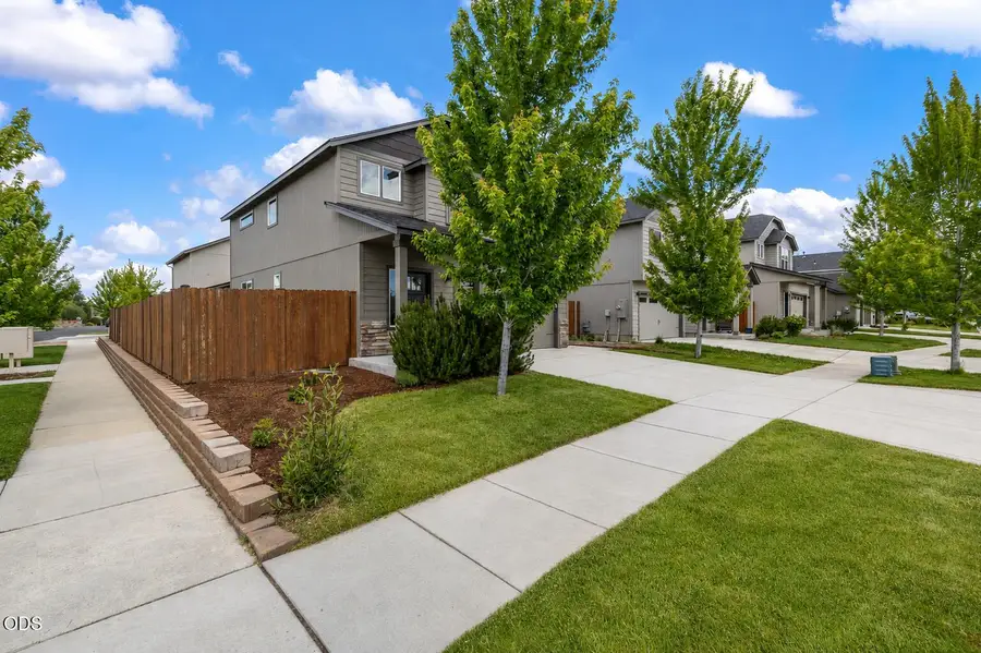 21154 Darnel Avenue, Bend, OR 97702 - #2