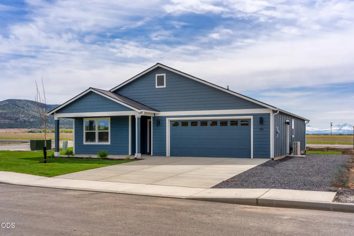 222 SE Peppermint Loop #19, Culver, OR 97734 - #1