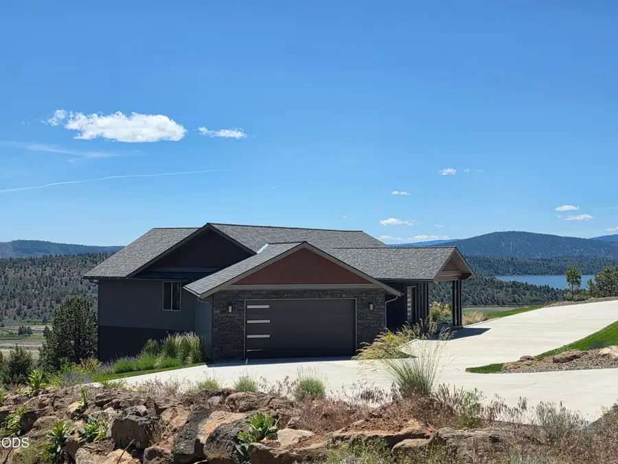 7306 Hanks Marsh Vista, Klamath Falls, OR 97601 - #2