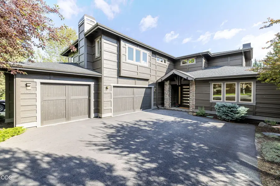 3454 NW Bryce Canyon Lane, Bend, OR 97703 - #2