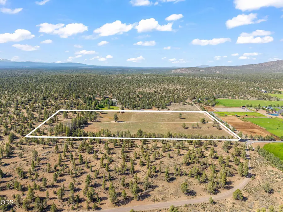 19450 Dusty Loop, Bend, OR 97703 - #3