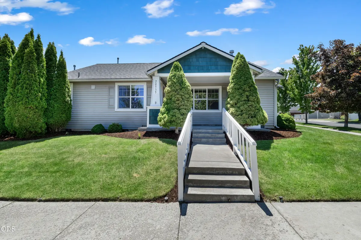 20535 Sunderland Way, Bend, OR 97701 - #1