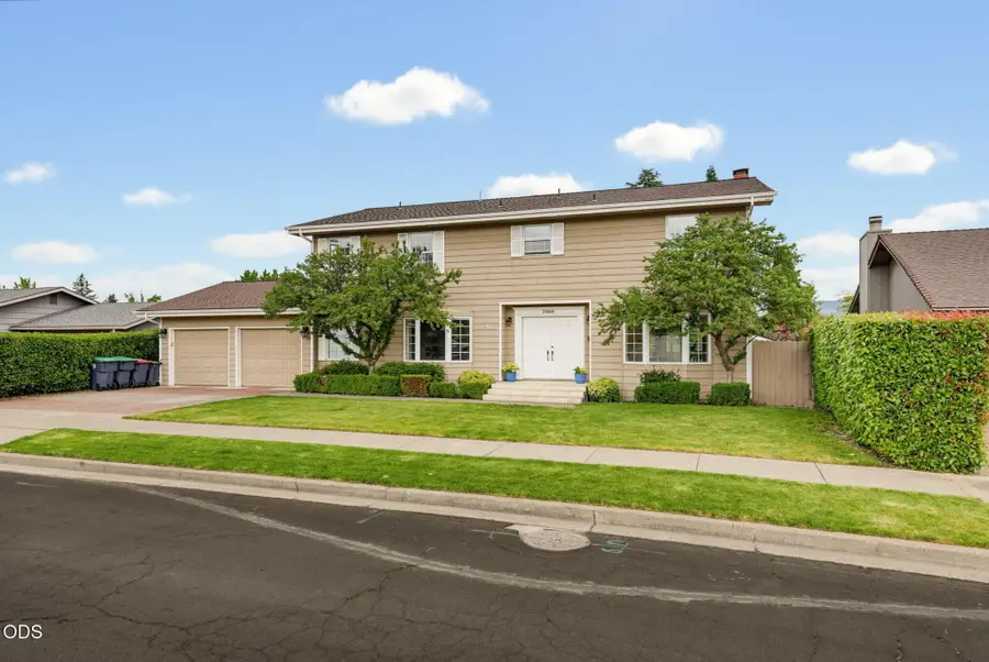 2489 Nieto Way, Medford, OR 97504 - #2