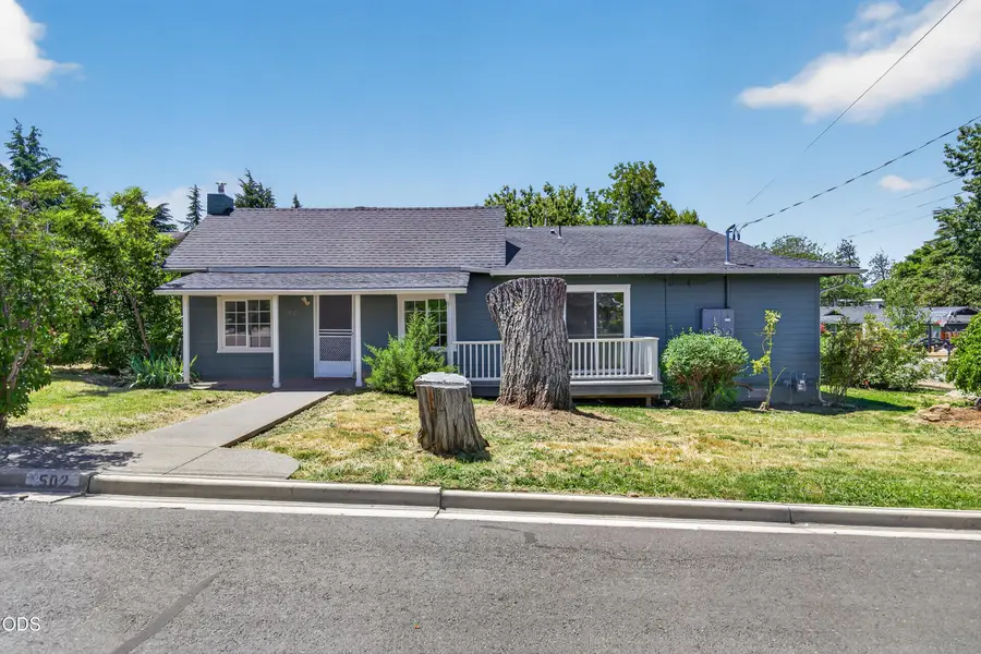 502 S B Street, Phoenix, OR 97535 - #2