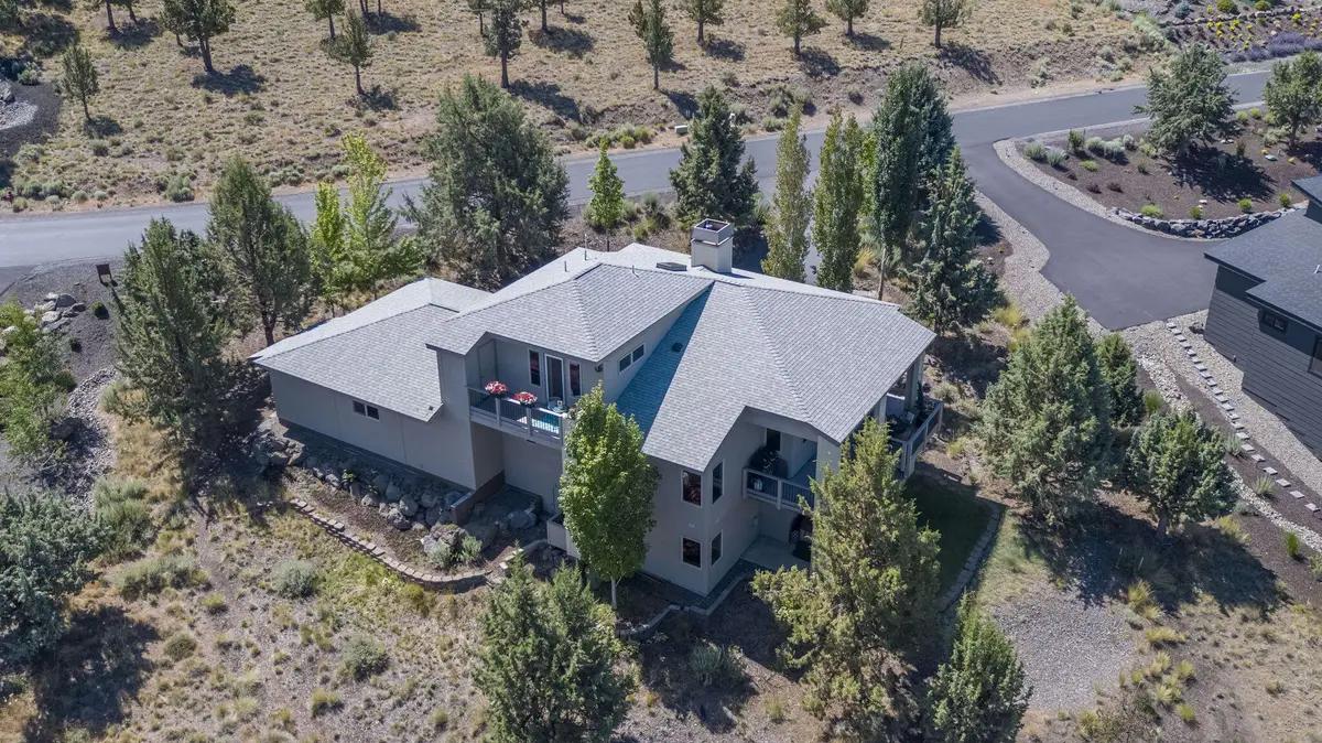 893 Highland View Loop, Redmond, OR 97756 - #1