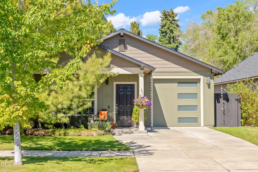 637 NE Mason, Bend, OR 97701 - #2