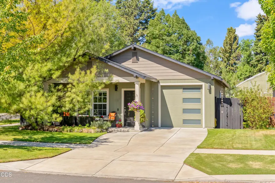 637 NE Mason, Bend, OR 97701 - #3