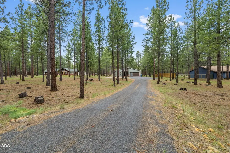 14431 Crossroads Loop, Sisters, OR 97759 - #2