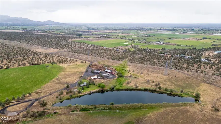 7995 SW Houston Lake Road, Powell Butte, OR 97753 - #2