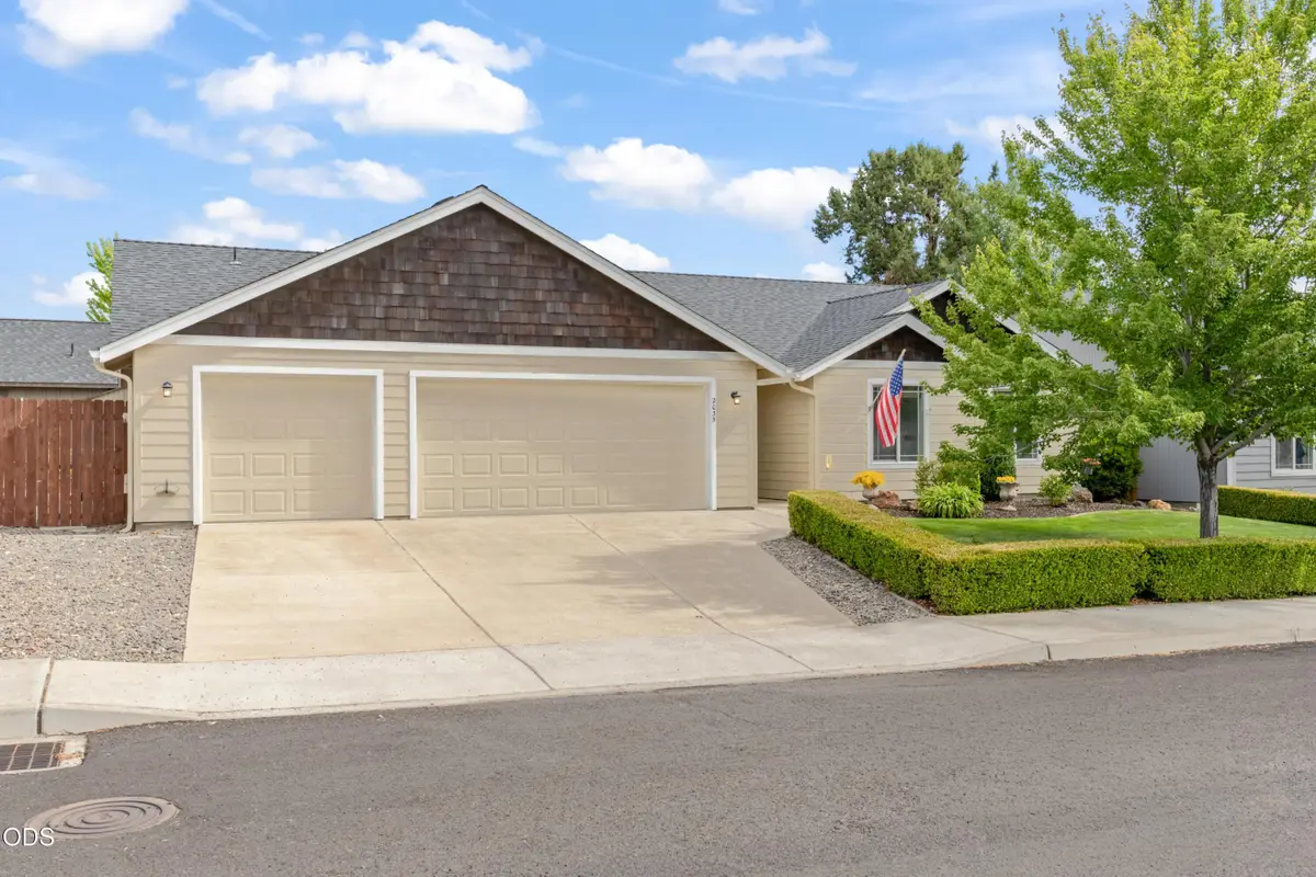 2035 NW Kilnwood Lane, Redmond, OR 97756 - #1