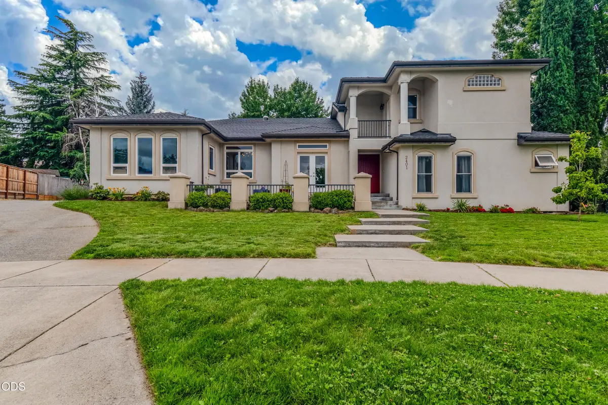 2401 Fox Run, Medford, OR 97504 - #1