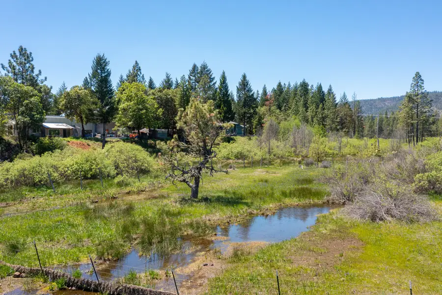 118 Airport Drive, Cave Junction, OR 97523 - #3