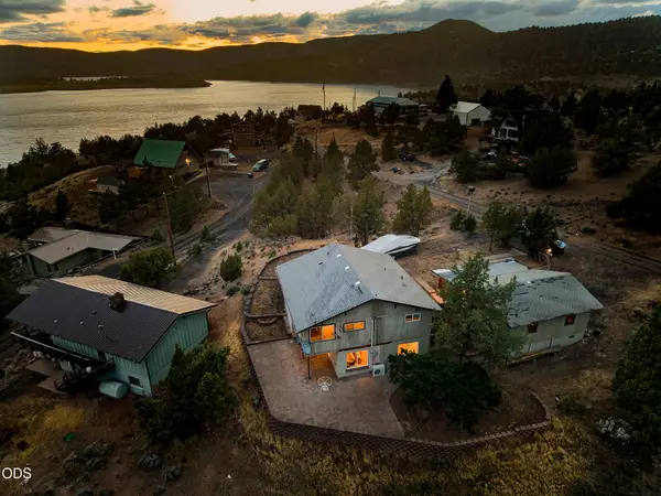 12276 SE Vista Loop, Prineville, OR 97754
