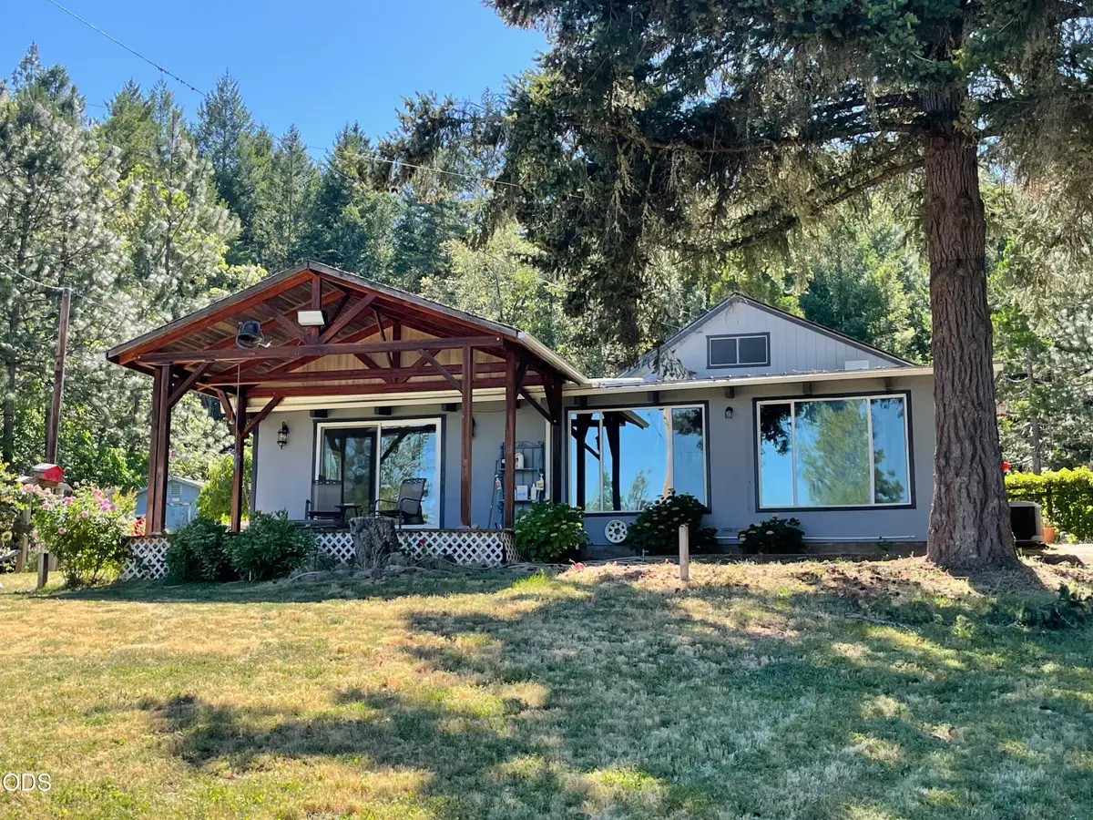 2640 Birdseye Creek Road, Gold Hill, OR 97525 - #1