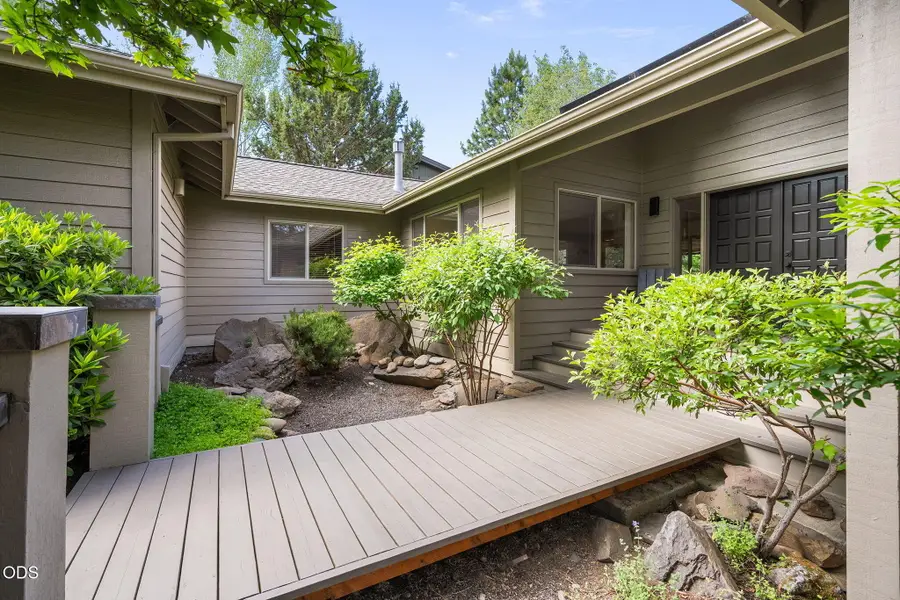 2767 NW Champion Circle, Bend, OR 97703 - #3