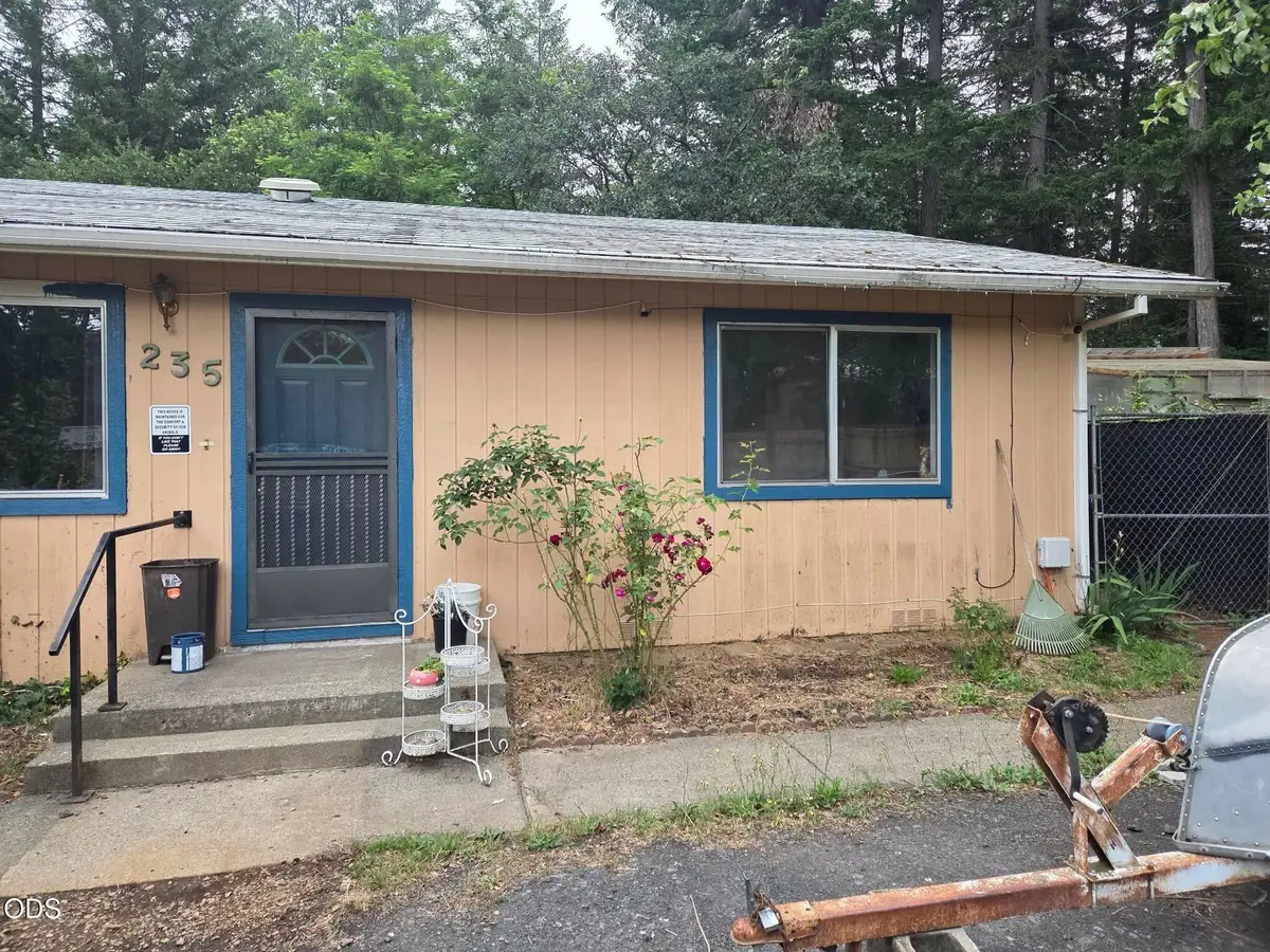 235 Shadowbrook Drive, Cave Junction, OR 97523 - #1