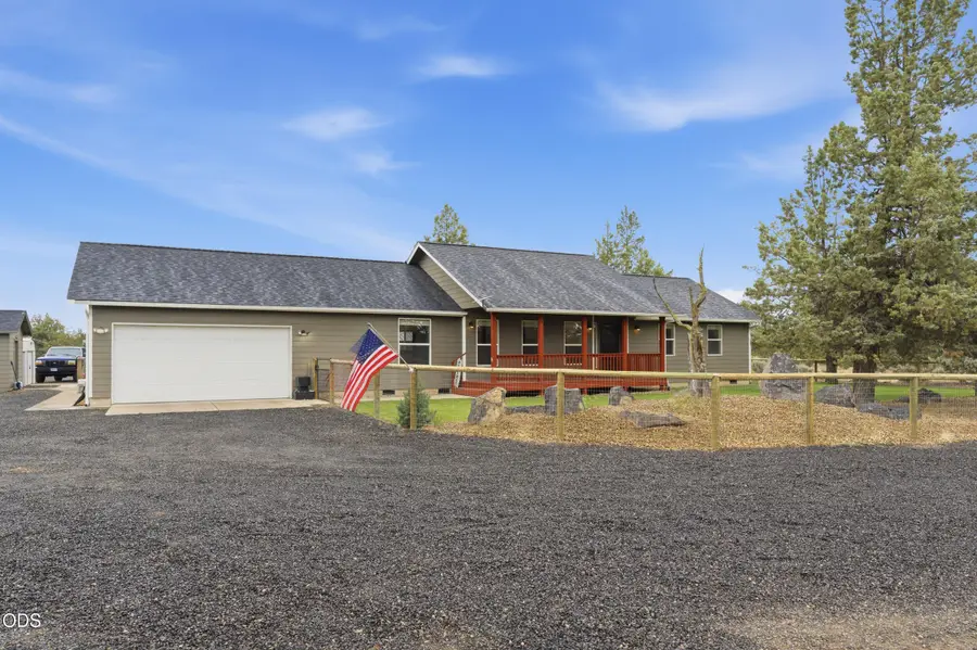 4444 NE 40th Street, Redmond, OR 97756 - #3