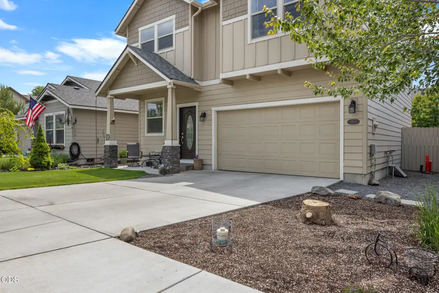 2951 NE Dogwood Drive, Bend, OR 97701 - #3
