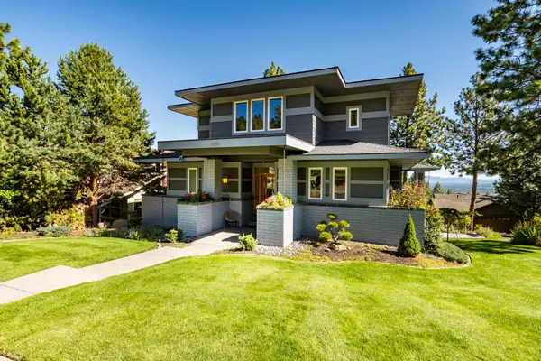 3160 NW Colonial Drive, Bend, OR 97703