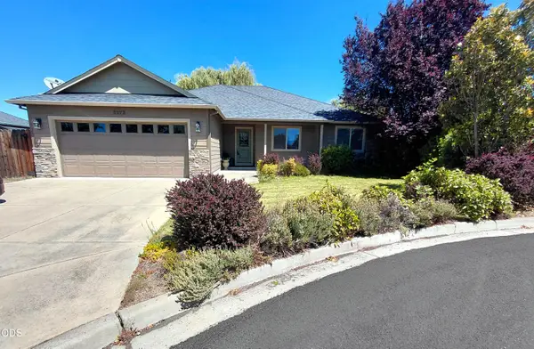 3272 Nellie Ettinger Lane, Medford, OR 97504