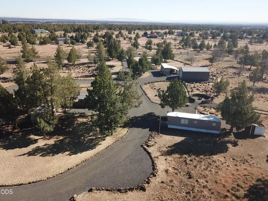 13729 SW Airfield Lane, Culver, OR 97734 - #2