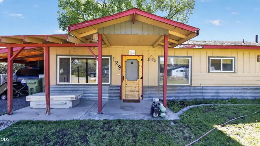 129 S Milwaukie Avenue #129, 131 ,131 1/2, Hines, OR 97738 - #2