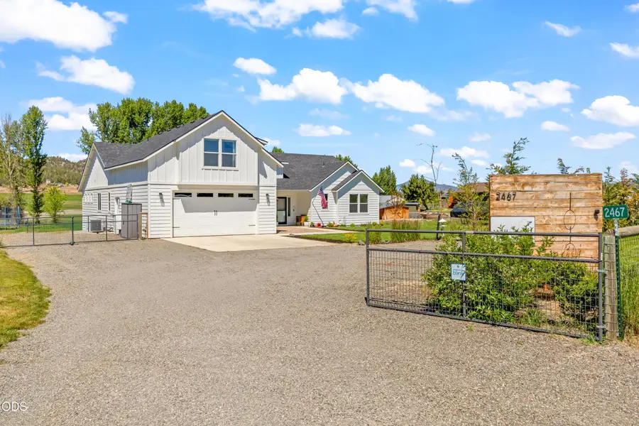 2467 NE Sunset View Lane, Prineville, OR 97754 - #3
