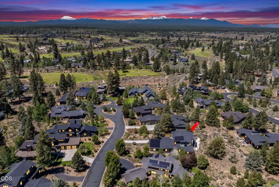 19460 Randall Court, Bend, OR 97702 - #2
