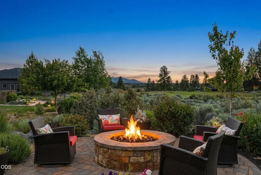 19372 Seaton Loop, Bend, OR 97702 - #3