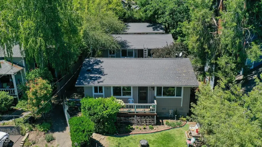 207 Gresham Street #Units 207, 209, 211, Ashland, OR 97520 - #3