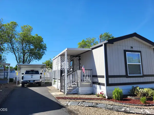 2385 Table Rock Road #SPC 3, Medford, OR 97501