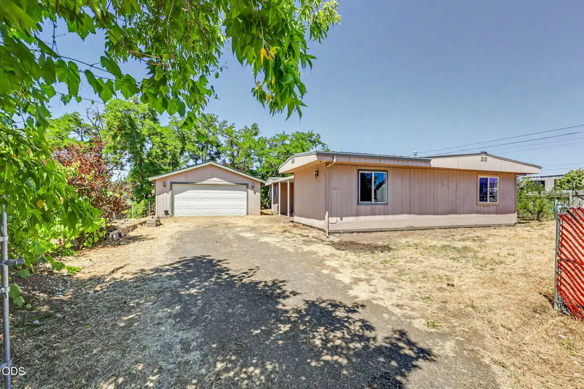5595 Table Rock Road, Central Point, OR 97502 - #1