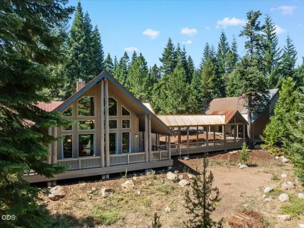 42256 Skiway Drive, Klamath Falls, OR 97601