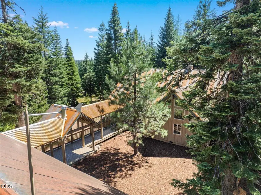 42256 Skiway Drive, Klamath Falls, OR 97601 - #2