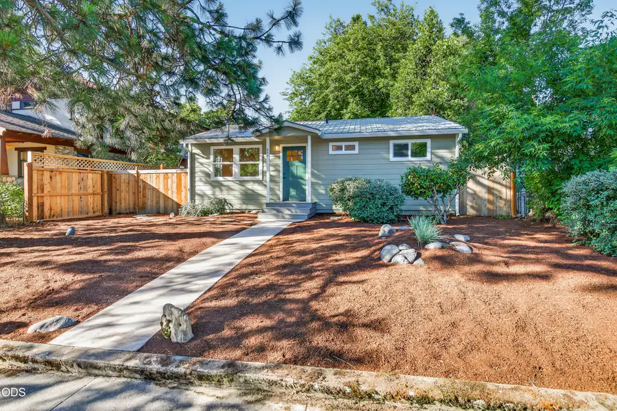 840 B Street, Ashland, OR 97520 - #2