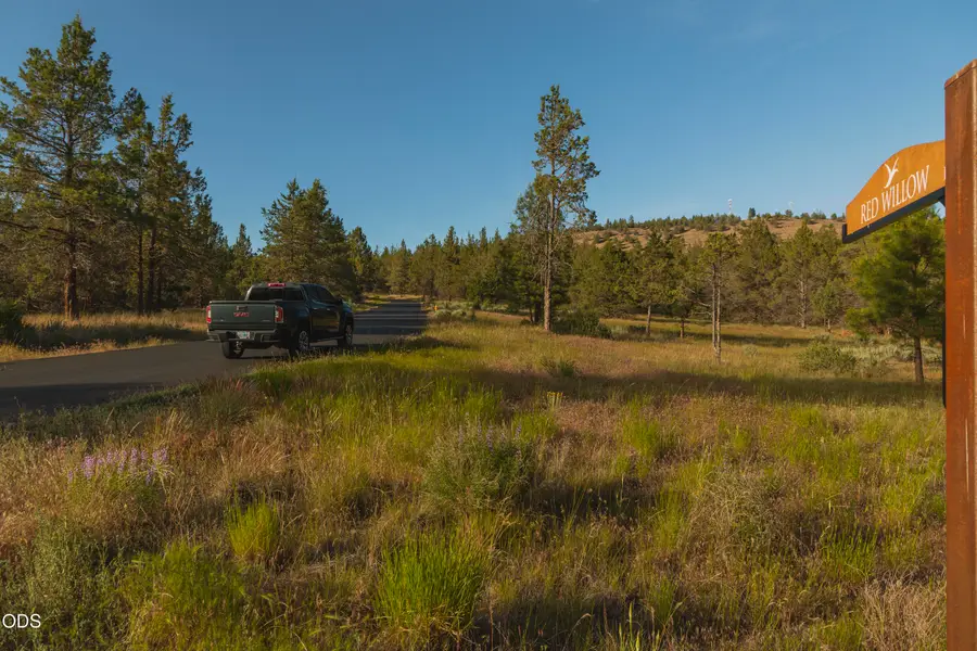1198 Wheeping Birch Court, Klamath Falls, OR 97601 - #3