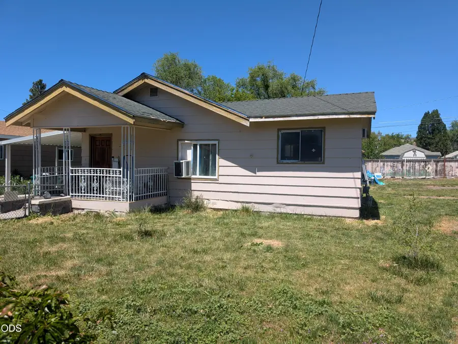 2241 Wantland Avenue, Klamath Falls, OR 97601 - #3