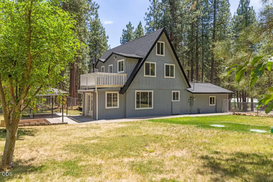 17007 Camp Day Lane, Klamath Falls, OR 97601 - #2