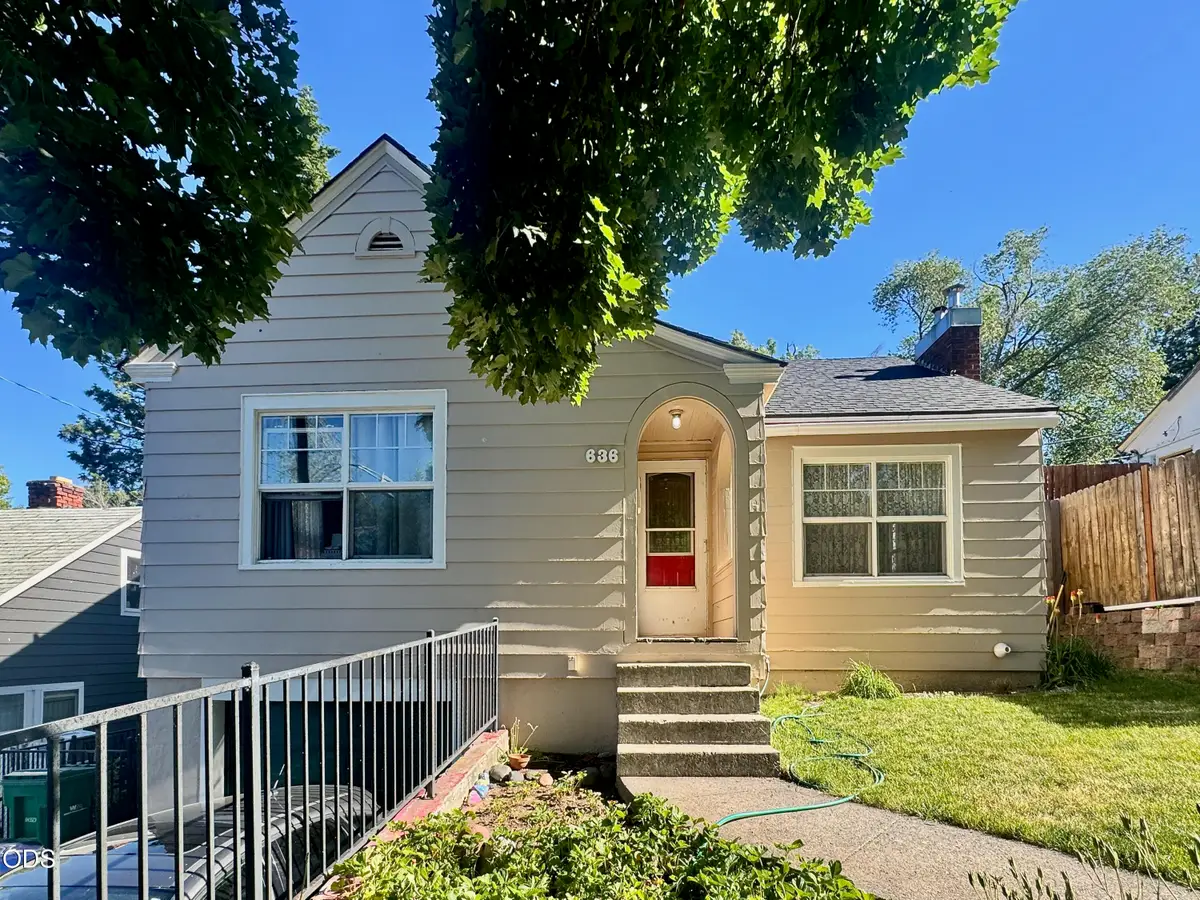 636 Roseway Drive, Klamath Falls, OR 97601 - #1