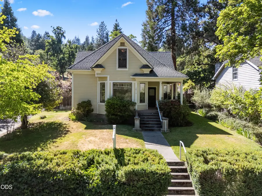 143 Granite Street, Ashland, OR 97520 - #3