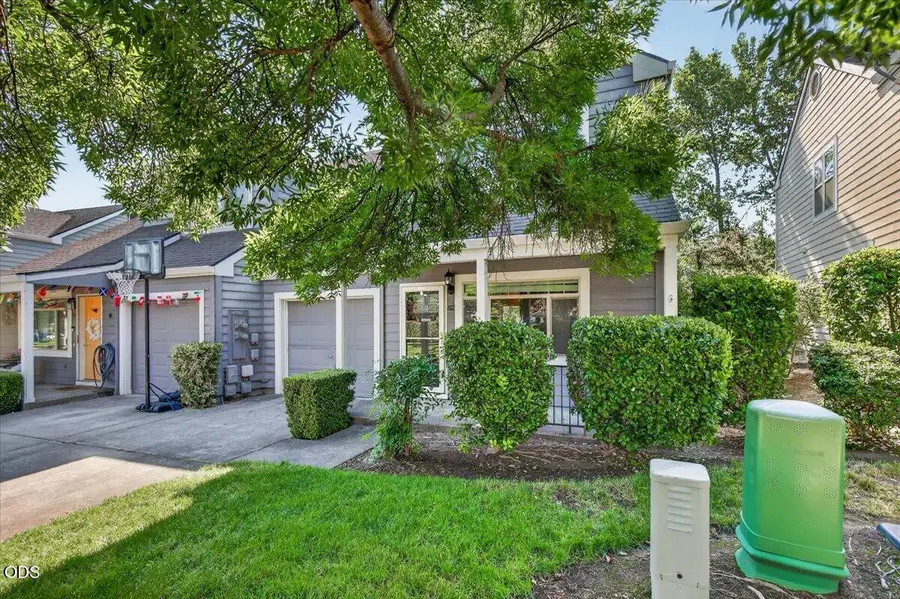 162 Crocker Street, Ashland, OR 97520 - #2