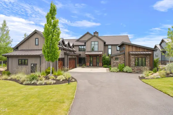 19167 Cartwright Court, Bend, OR 97702