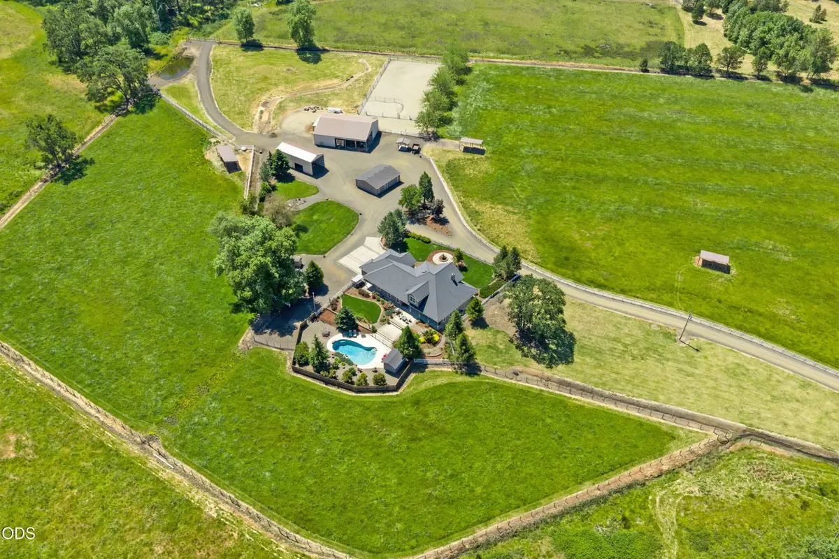 163 Hidden Valley Drive, Eagle Point, OR 97524 - #1